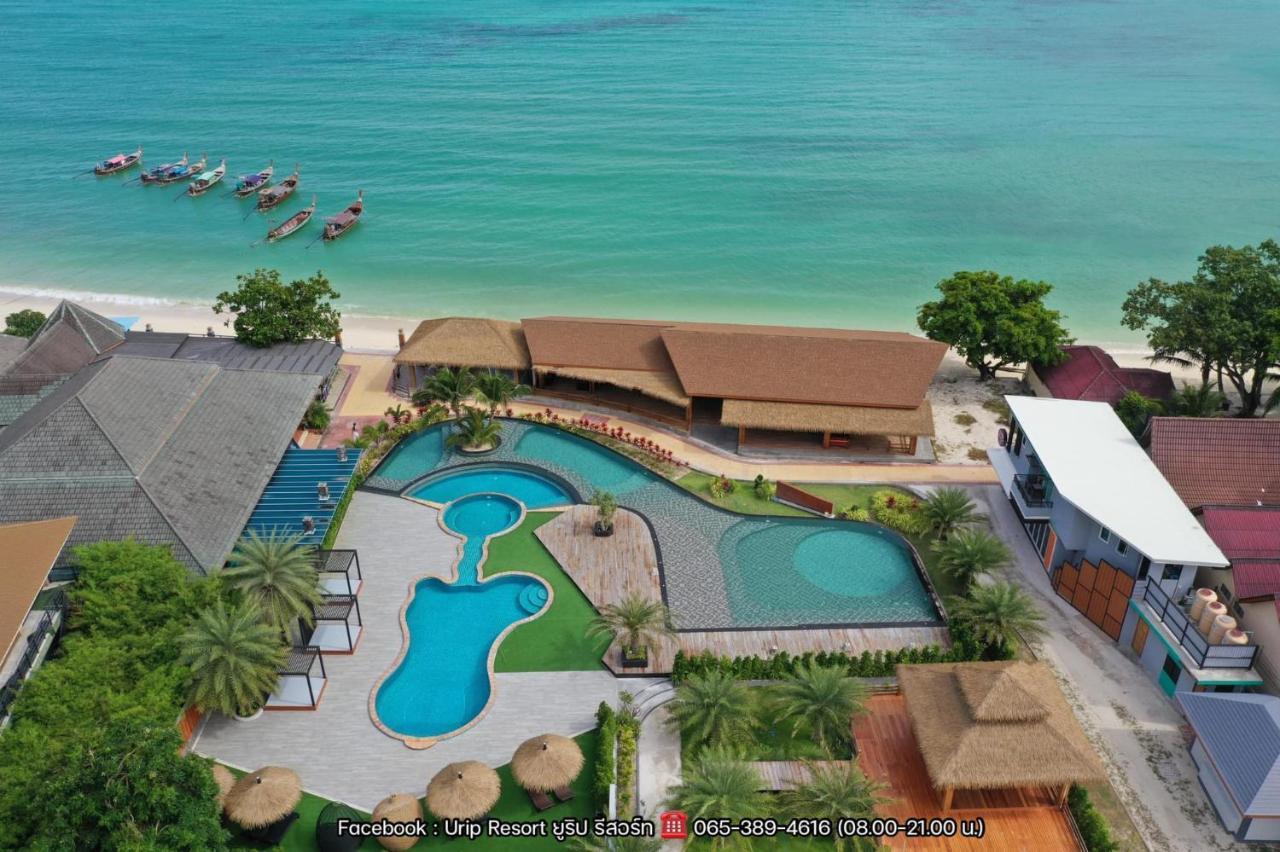 U Rip Resort Phi Phi Hotel Exterior photo
