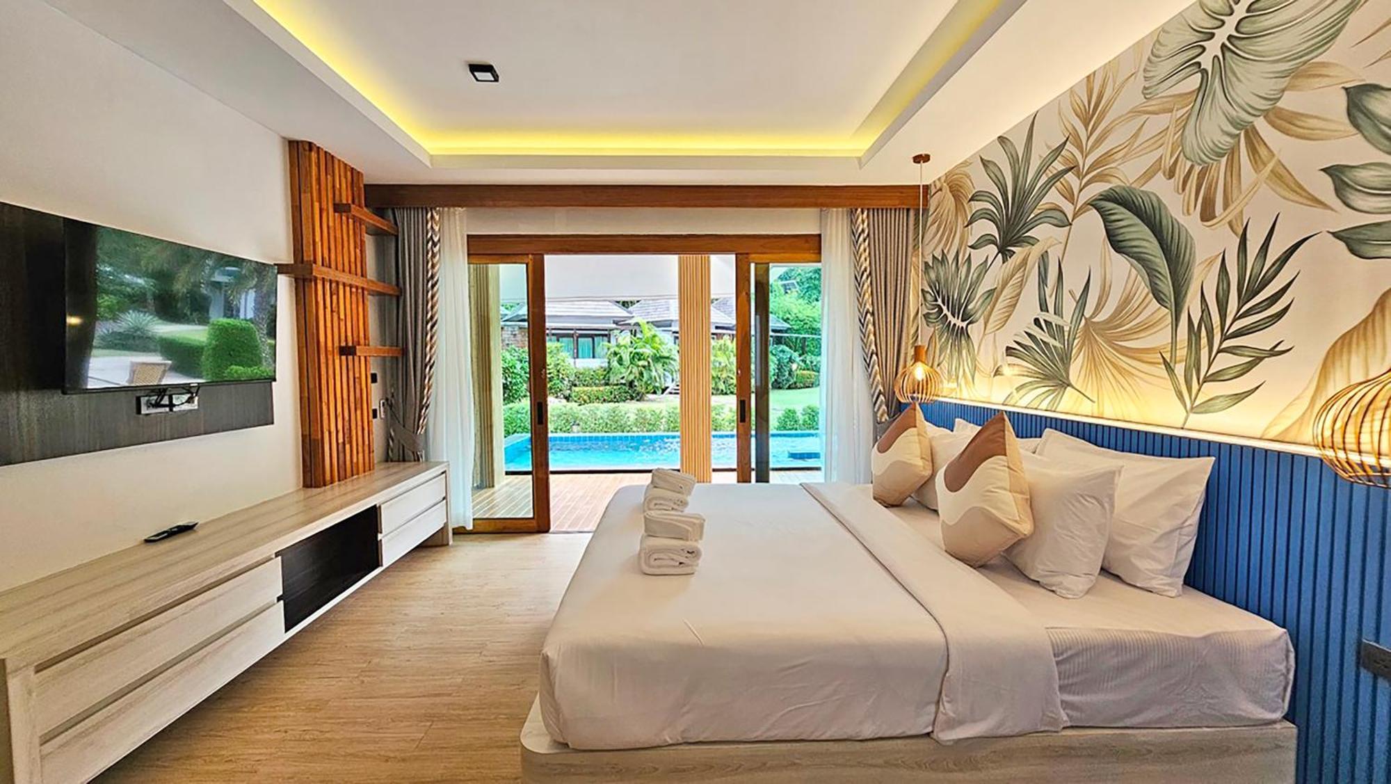 U Rip Resort Phi Phi Hotel Room photo