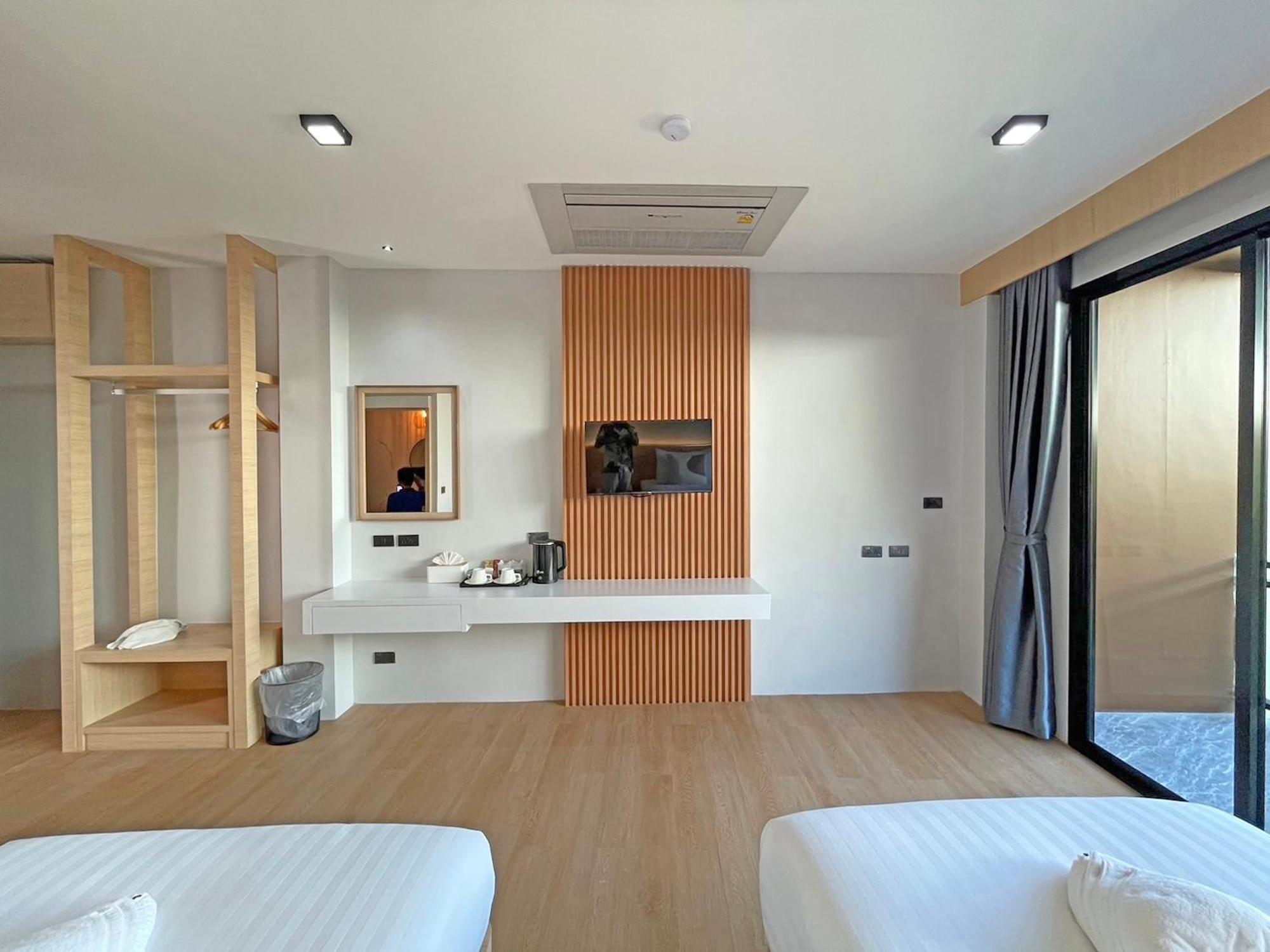 U Rip Resort Phi Phi Hotel Room photo