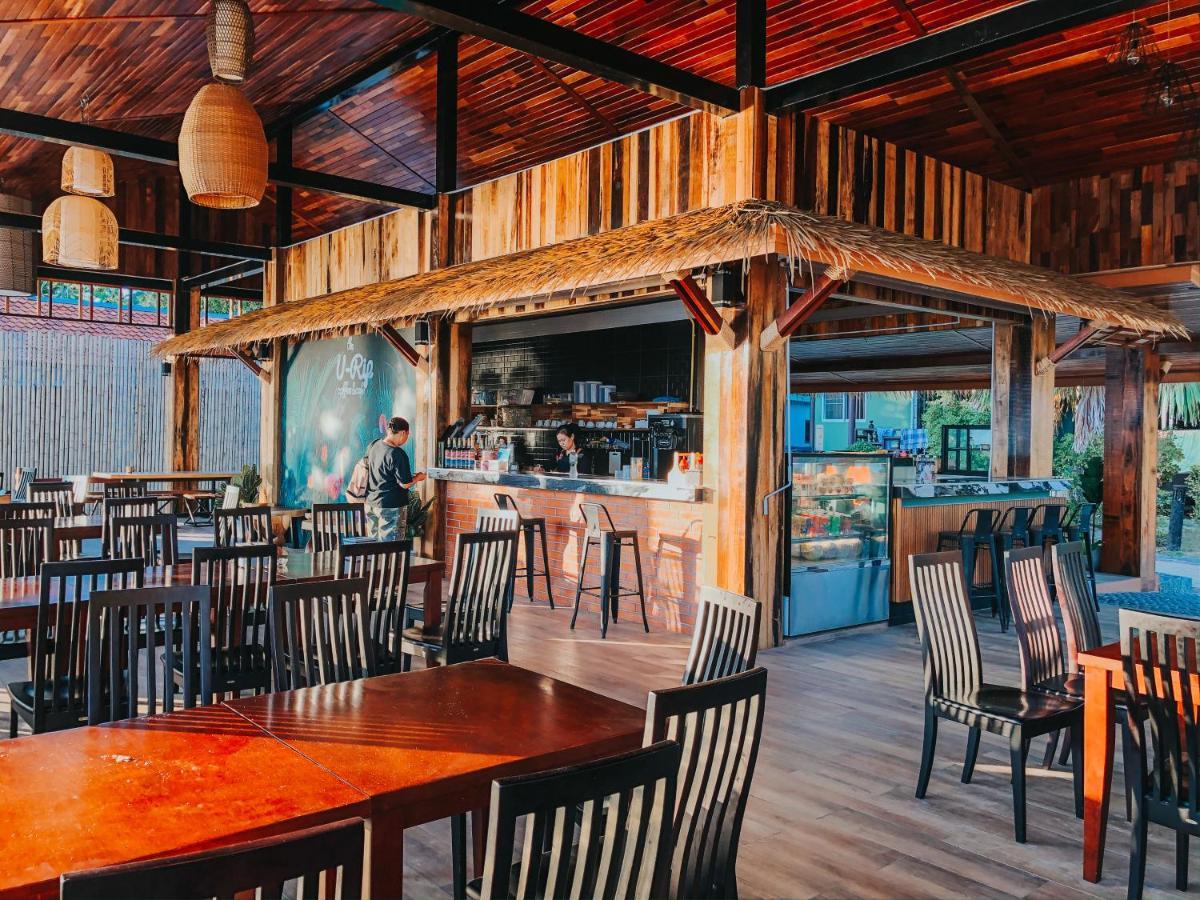 U Rip Resort Phi Phi Hotel Exterior photo